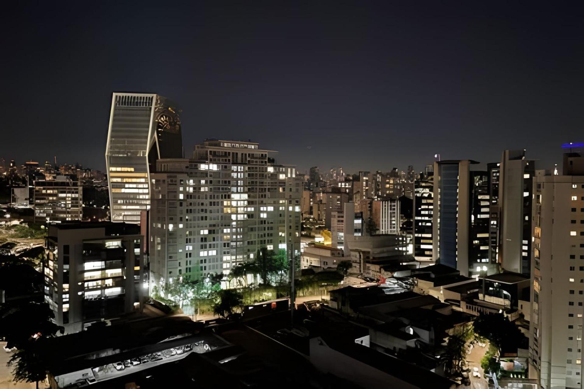 Expand Pinheiros - Linda Vista, Otima Estrutura Lazer, Proximo Ao Shopping, Av Faria Lima *